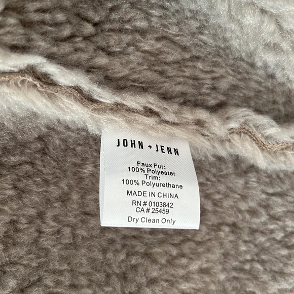 Grey shearling style bomber jacket - Picture 6 of 9